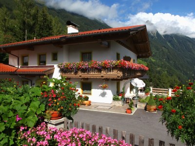 Holiday apartment Apartment Viktoria - Outdoor photo 3