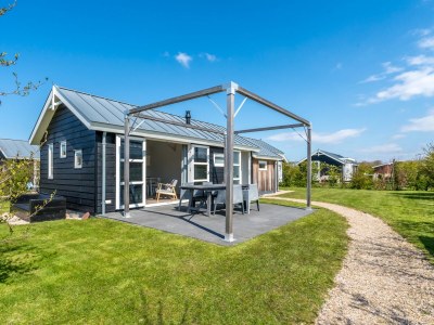 Chalet Duinpark Westerschouwen in Burgh-Haamstede - Chalet