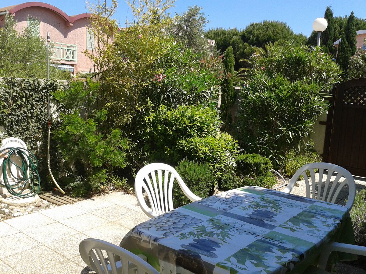 Holiday house Le Clos d'Elsa N° 19 - Outdoor photo 4