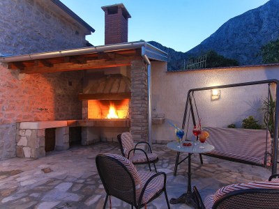 Holiday house Mia with pool - Outdoor photo 12