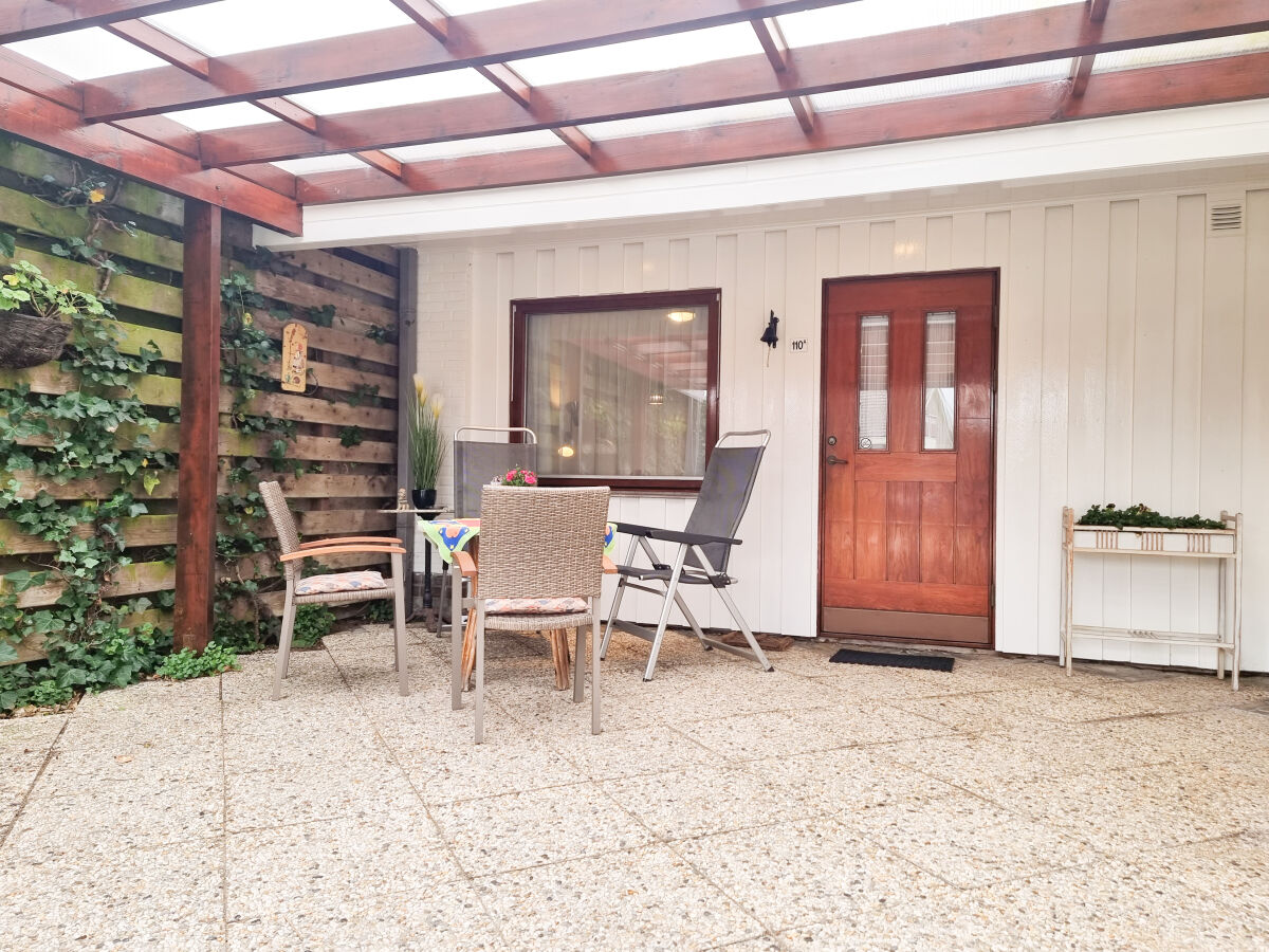 Holiday house DO20 Quietly located holiday home