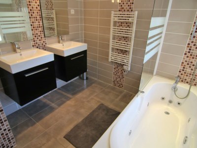 Holiday apartment Hameau des Claudins Les Pennes - Features photo 9