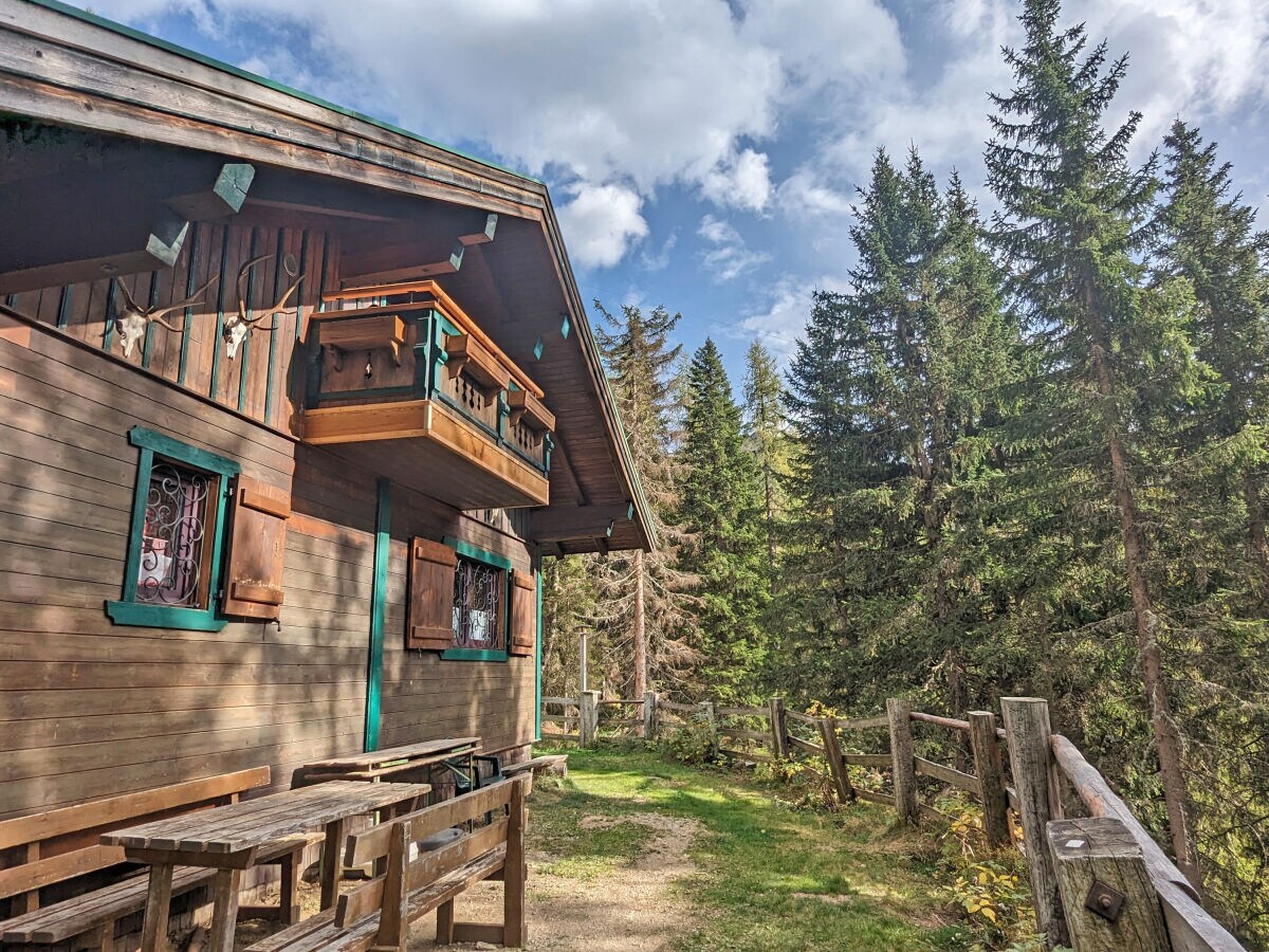 Ski lodge Delightful ski and mountain cabin in Wagrain - Outdoor photo 3