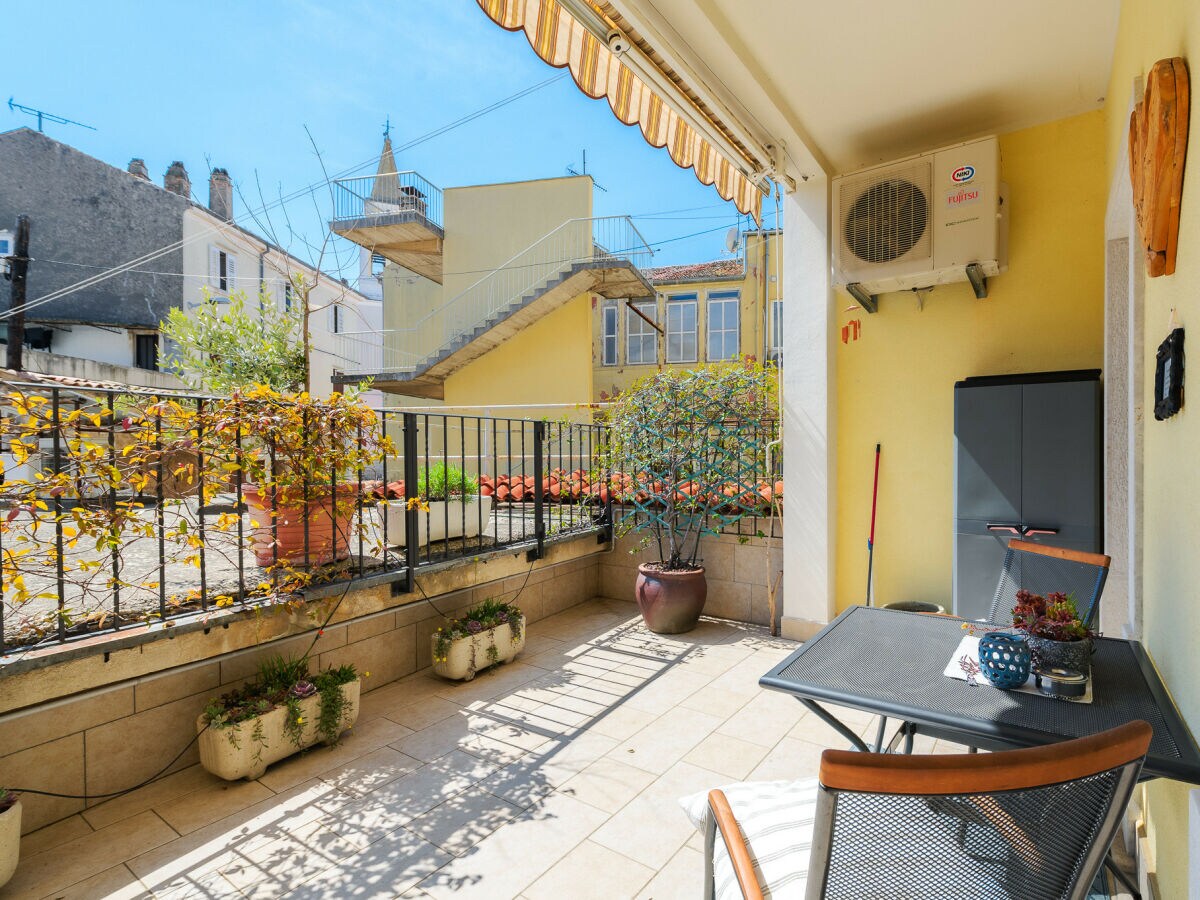 Apartment Apartment Nina in Porec, Istria - Outdoor photo 4