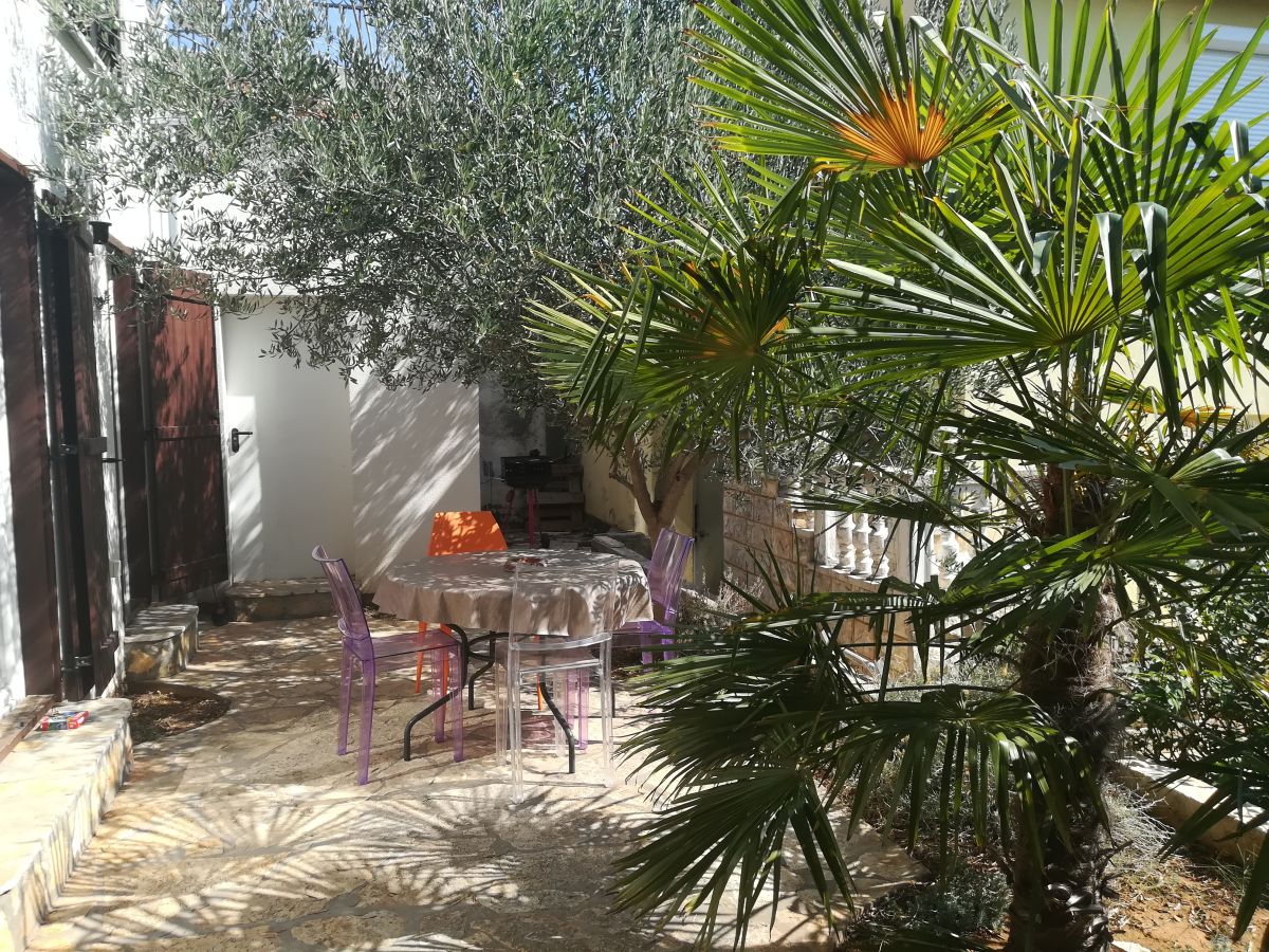 Holiday house Villa Bianca Karin - Outdoor photo 3