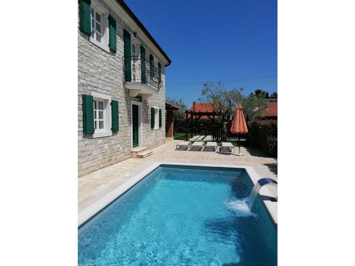 Holiday house Nika - Outdoor photo 3