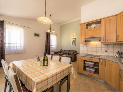 Apartment Valtrazza Noemi No. 3 - Features photo 12