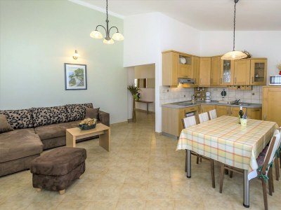 Apartment Valtrazza Noemi No. 3 - Features photo 13