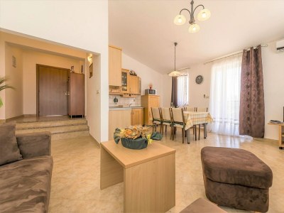 Apartment Valtrazza Noemi No. 3 - Features photo 16