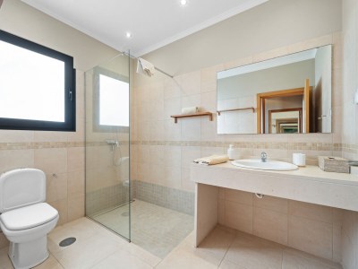 Villa Villa 17°West       with solar pool - Features photo 15