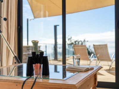 Villa Villa 17°West       with solar pool - Features photo 23