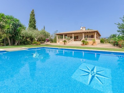 Villa Can Berguins in Buger - Villa