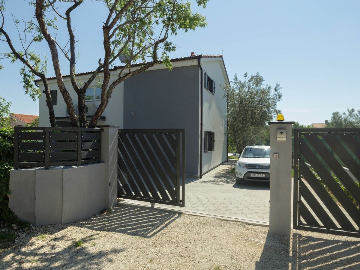 Villa Medulin - Outdoor photo 3