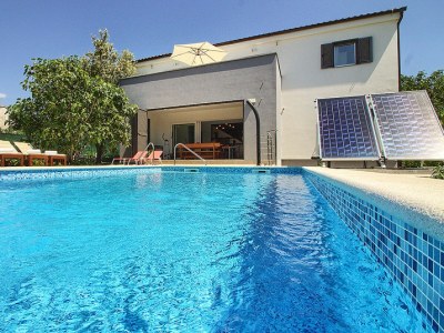 Villa Medulin - Outdoor photo 5