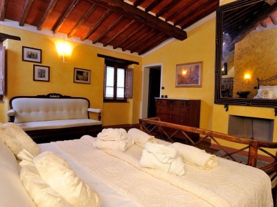 Villa Villa with heated pool - Features photo 24