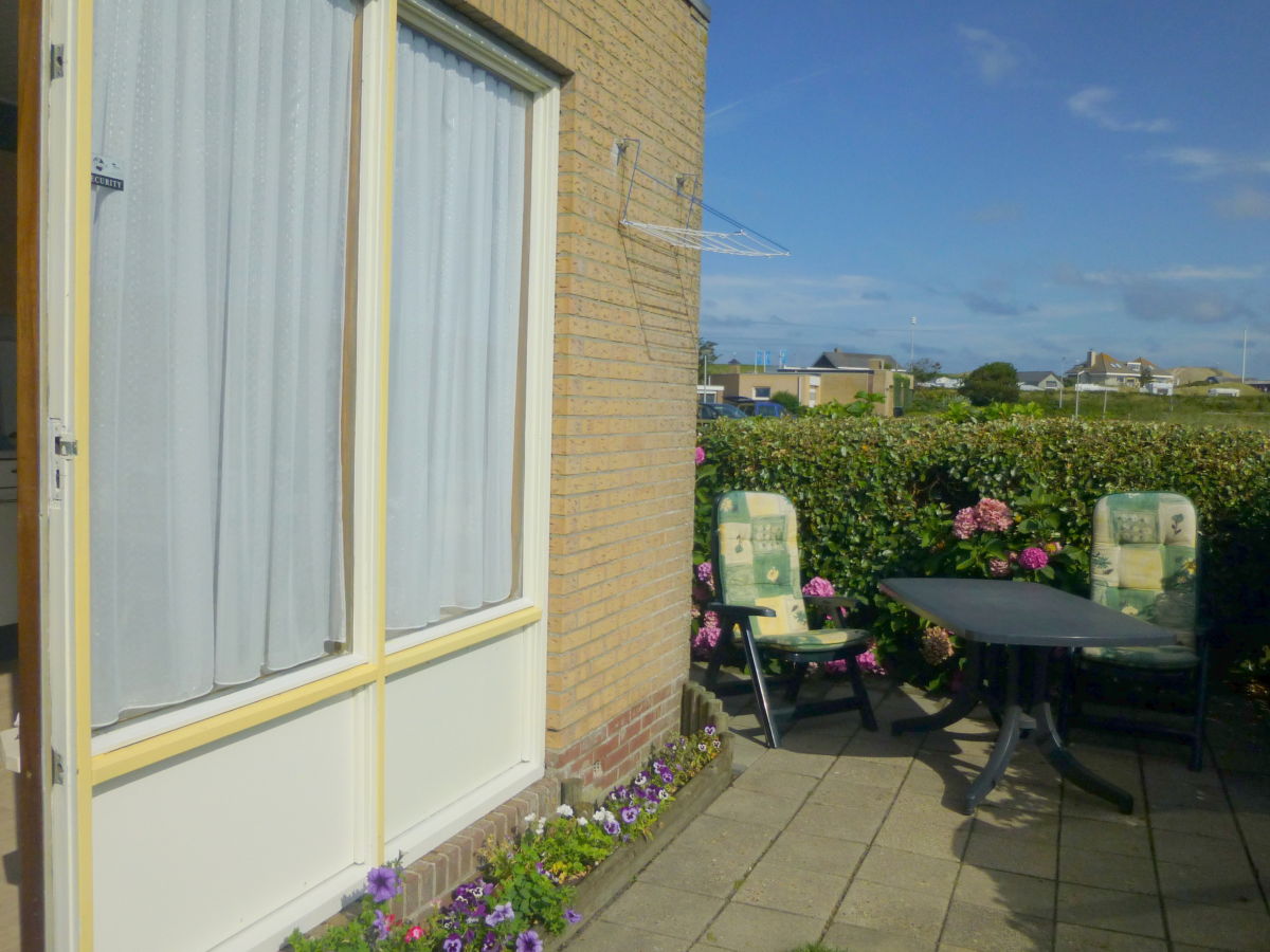 Holiday apartment Petten, close to the beach - Outdoor photo 2