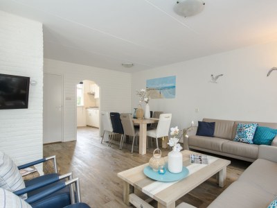 Holiday house Aukje - Features photo 13