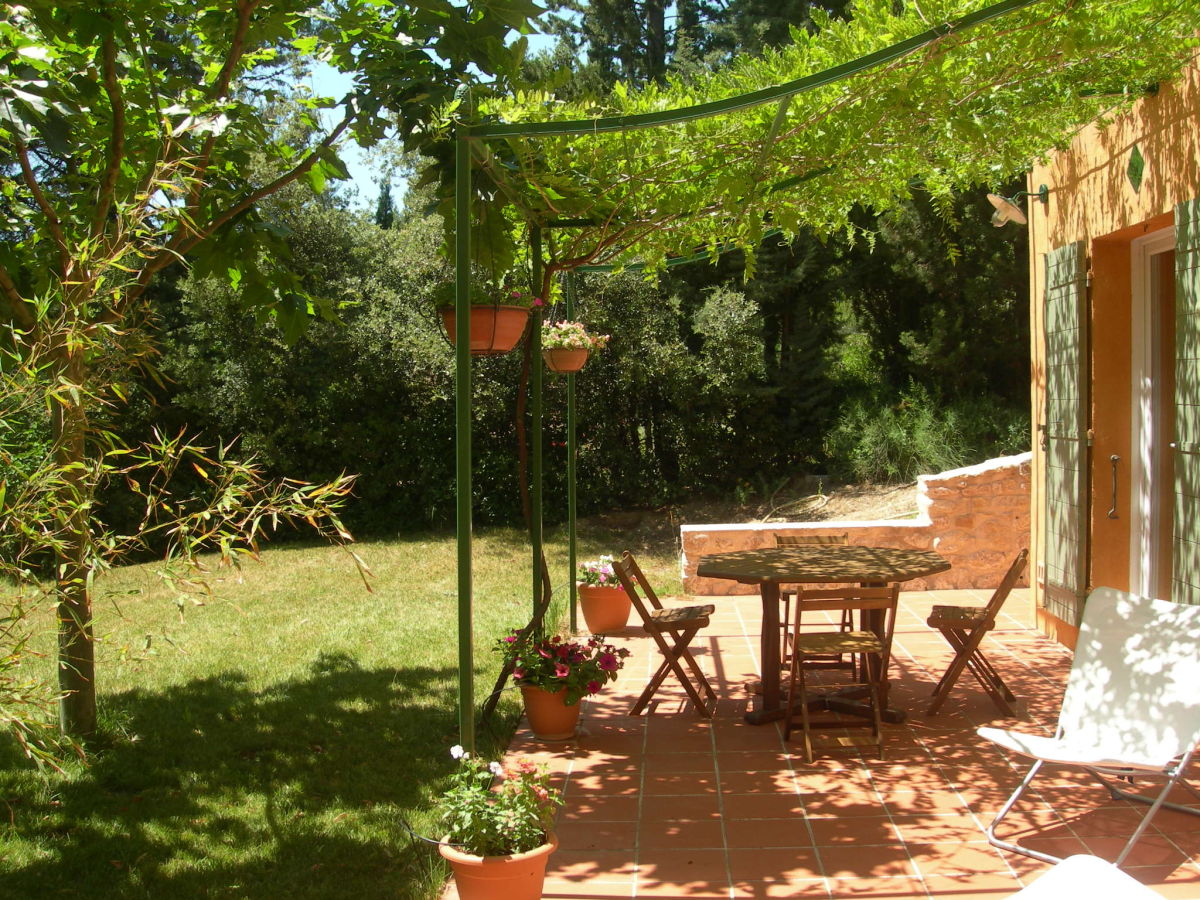 Holiday house Teulon - Outdoor photo 3