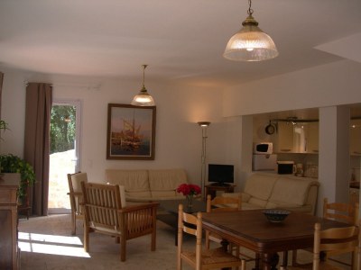 Holiday house Teulon - Features photo 16