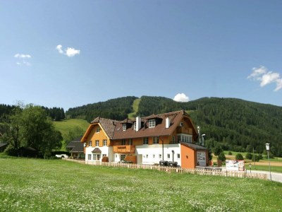Apartment Chalet in Lungau nahe Skipisten in Sankt Margarethen im Lungau - Apartment