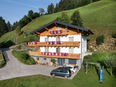Apartment Chalet in St. Johann nahe Skilift - Outdoor photo 9