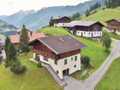 Chalet Chalet in Grossarl with Sauna & Ski Access in Großarltal - Chalet