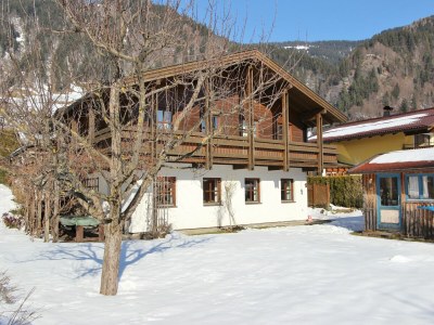 Cottage Chalet in Goldegg near Ski Slopes - Outdoor photo 6