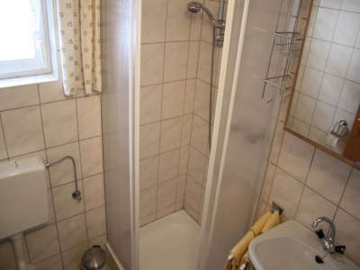 Apartment Apartment in Taxenbach near Ski Lift - Features photo 24