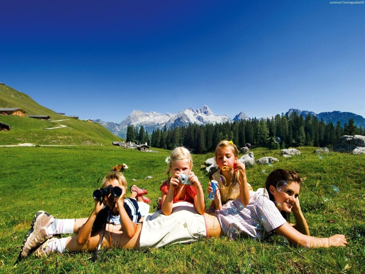 Apartment Chalet in Neukirchen near Ski Lifts - Outdoor photo 2