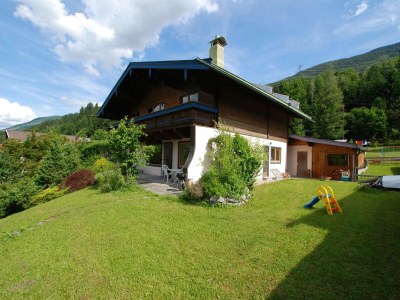 Apartment Chalet in Neukirchen near Ski Lifts - Outdoor photo 10