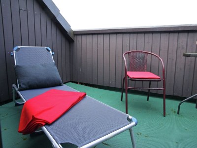 Holiday house Luxuriöses Ferienhaus am Waldrand in Langweer - Outdoor photo 2