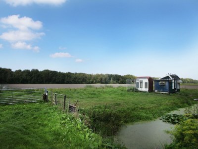 Farmhouse Gemütlicher Bauernhof in Sint Maartensvlotbrug in Waldnähe - Outdoor photo 6