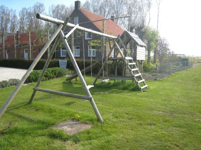 caravan Holiday Home in Zuidzande with Sauna - Outdoor photo 39