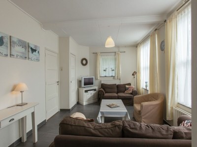 Farmhouse from the Zealand coast and 20km from Brugge! - Features photo 22