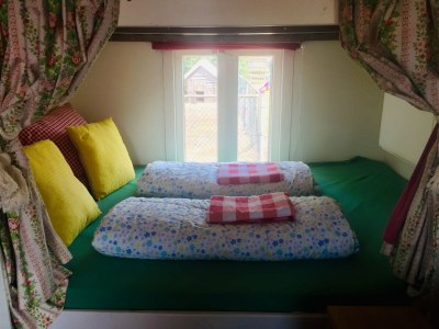 Holiday house Zigeunerwagen in Weideblick mit Tieren - Features photo 9