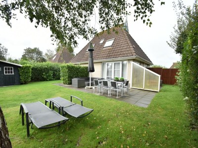 Holiday house Wellness am Wasser in Earnewoude - Outdoor photo 9