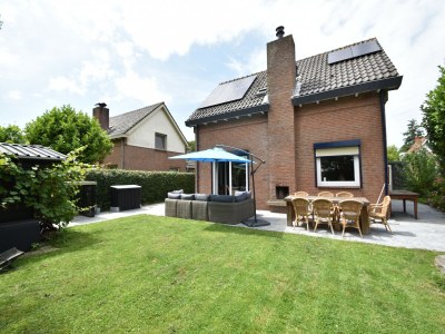 Holiday house Villa in Bruinisse near Grevelingenmeer - Outdoor photo 9