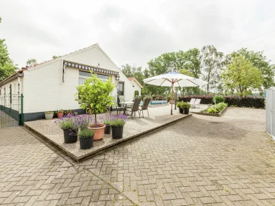 Holiday house Ferienhaus in Oisterwijk mit Pool - Outdoor photo 11
