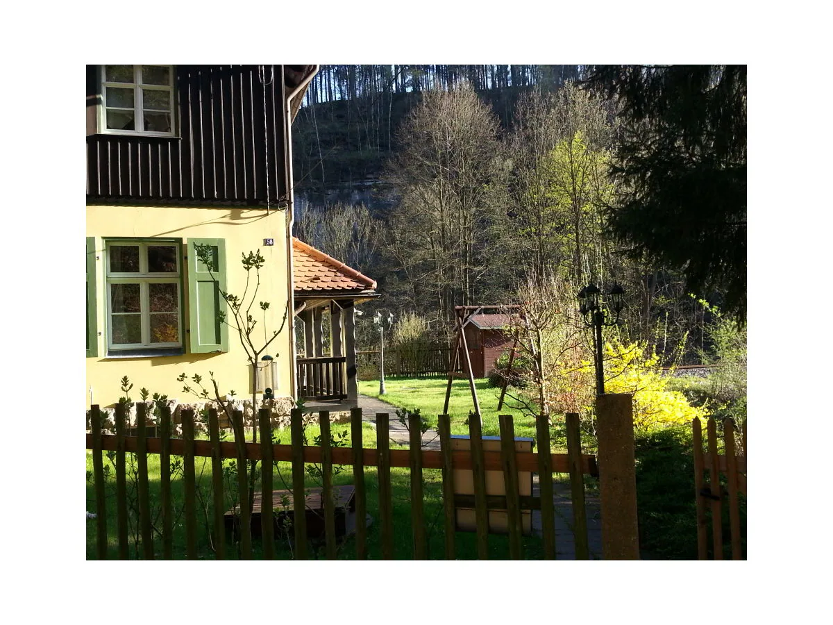 Holiday apartment "Alter Bahnhof" - Outdoor photo 3