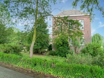 Cottage Limburgisches Herrenhaus mit Spa in Waldnähe - Outdoor photo 3