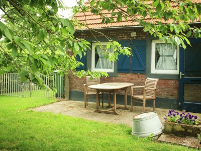 Holiday house Bauernhaus in Nederweert am Kanal - Outdoor photo 9