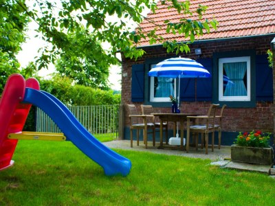 Holiday house Bauernhaus in Nederweert am Kanal - Outdoor photo 10