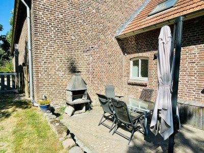 Farmhouse Coachman's House near Roermond with Garden - Outdoor photo 3