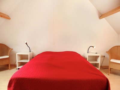 Farmhouse Coachman's House near Roermond with Garden - Features photo 26