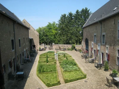 Apartment Wohnung in der Nהhe des Stadtzentrums in Mesch - Outdoor photo 4