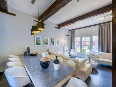 Apartment Modern Comfort in a Central Spot - Features photo 15