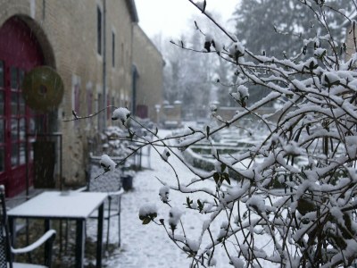 Apartment Modern Comfort in a Central Spot - Environment photo 27