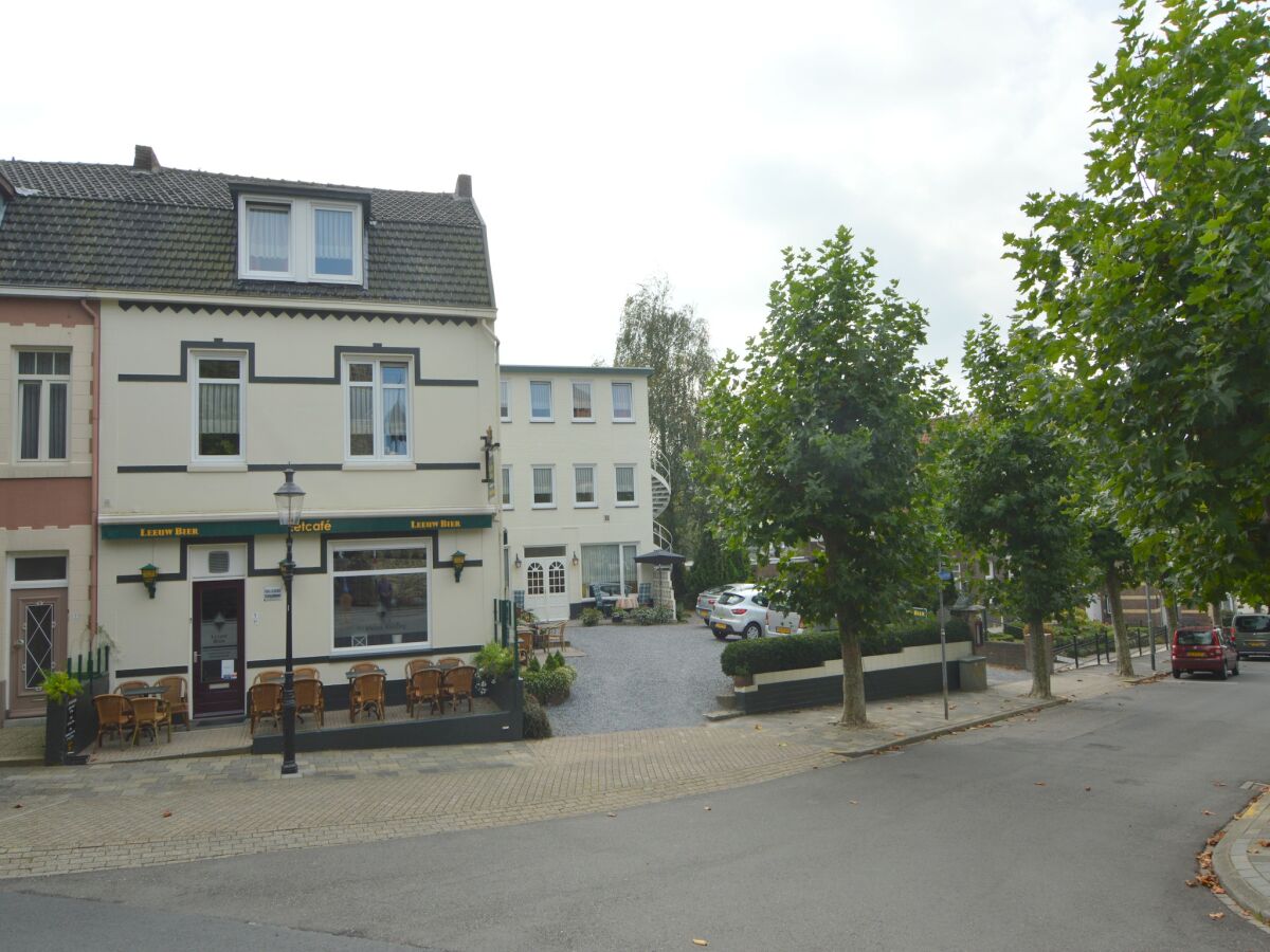 Apartment Gemütliches Apartment in Limburg in Waldnähe - Outdoor photo 2