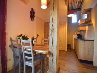 Farmhouse Romantic Farmhouse Escape - Features photo 9