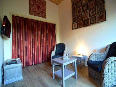 Farmhouse Romantic Farmhouse Escape - Features photo 13